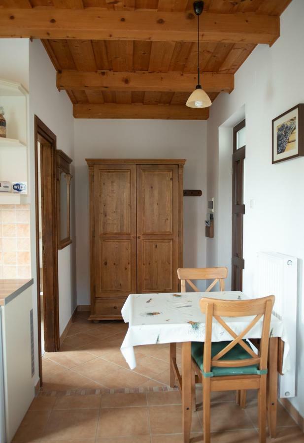 Levendula Apartman Hegykő Exterior foto
